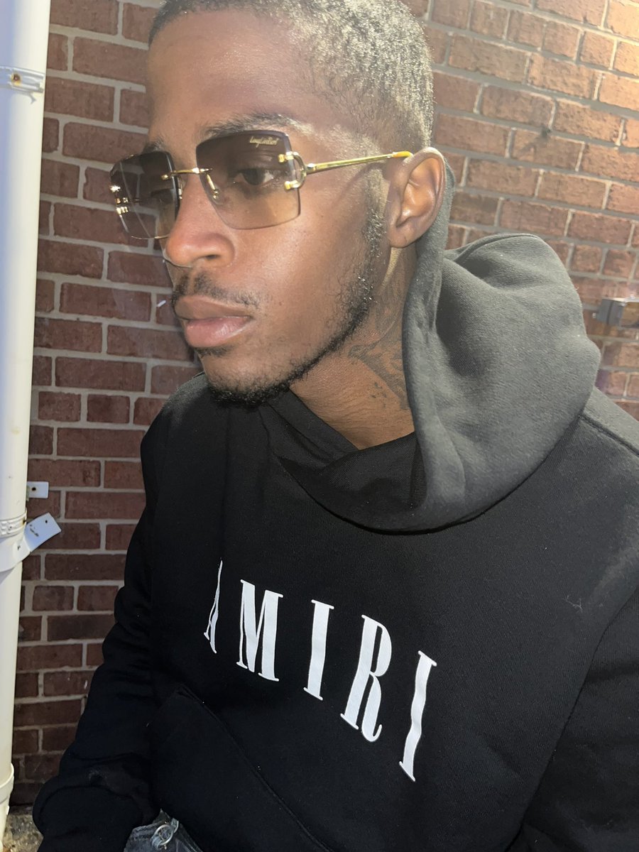 SouthEast_Jeff's tweet photo. Got in my bag 💸 & Got it Poppin on my own don’t give a fuck bout no nigga 🤷🏾♂️…..IMMA BEAST🧞♂️#LongLiveBert🕊
#Da1 https://t.co/0BcqmXgMCf