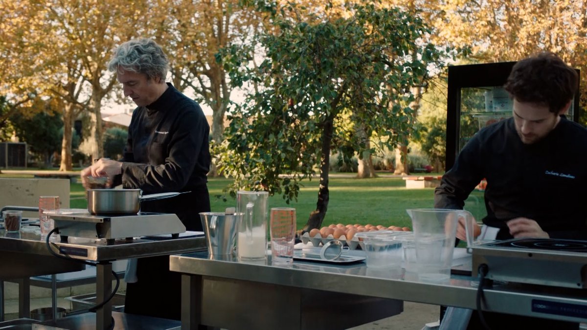 #SCOOP 
Qui gagnera le duel ?! 👨‍🍳🥘
Vous êtes team Zacharie ou team Teyssier ?! ⚡️ #IciToutCommence 

tf1.fr/tf1/ici-tout-c…