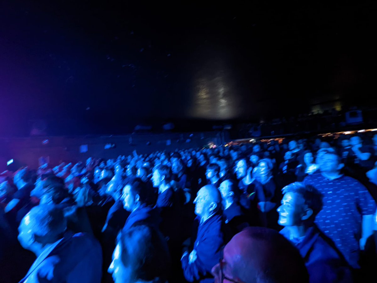 Off to a gig this weekend? Do yourself a favour and check out the support band. There is some incredible talent out there! They are also tomorrow's headliners! And you might just stumble on something really special! Please RT!