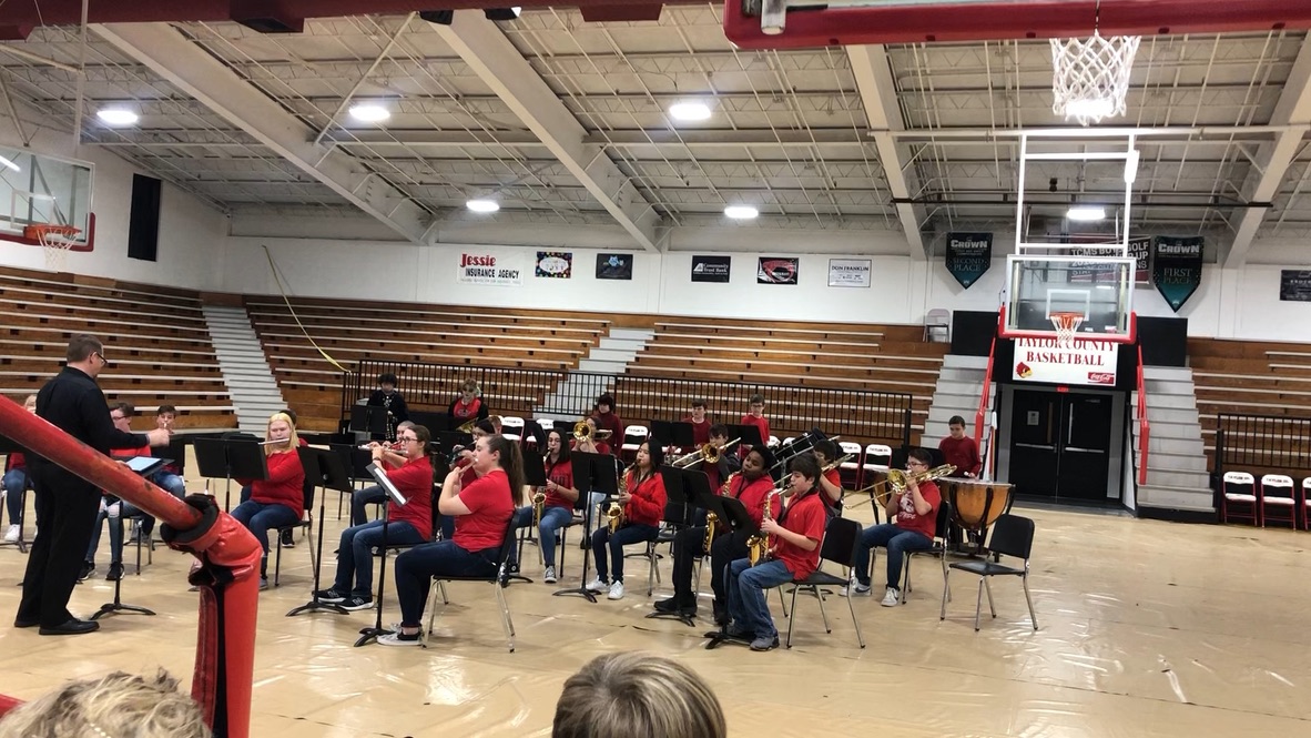 TC_Schools_KY's tweet photo. TCMS hosted their Fall Family Night yesterday evening!
The night was a huge success with over 200 families in attendance.
Expect greatness from our students and their families!
#tcpride #tcms #teamTCMS #tccares #expectgreatness https://t.co/qVLOCDCS5H