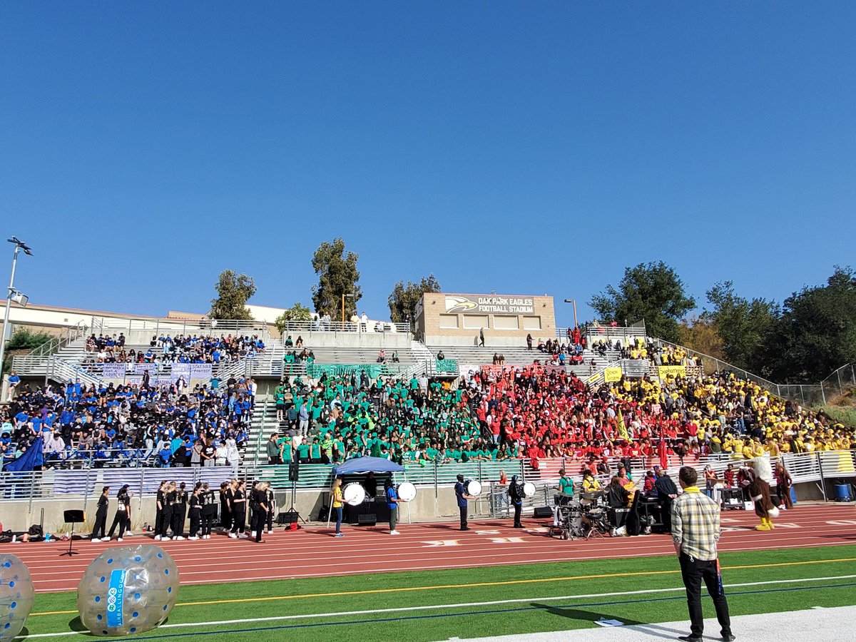 Oak Park High School tweet media