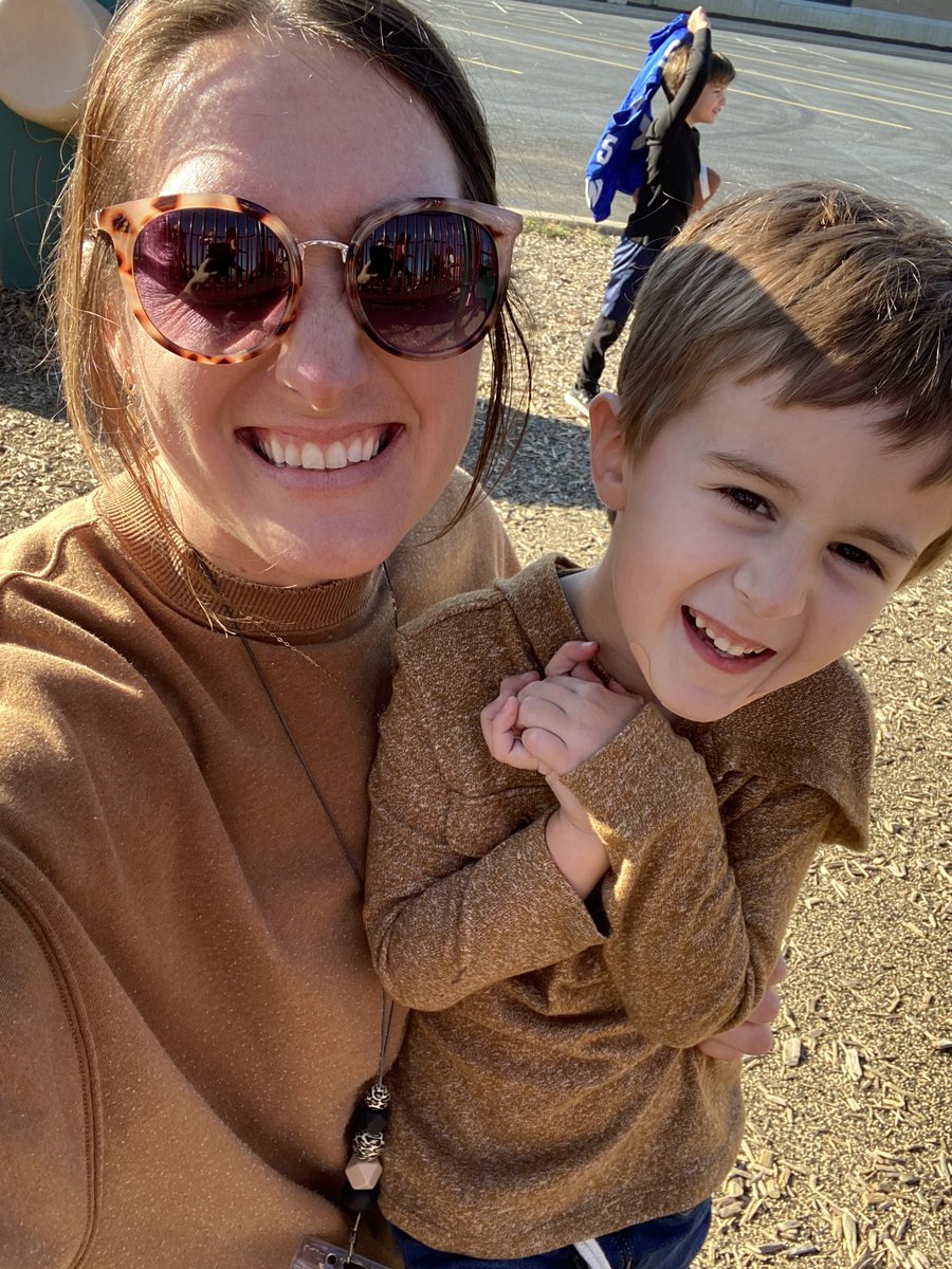 MissR_Duello's tweet photo. Matching with my favorite bud today!! @Cooperteachwsd https://t.co/y462ZyZ9P1