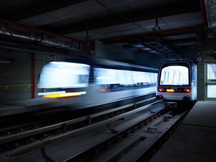 AlibertiRenato's tweet photo. Il cambiamento culturale passa anche attraverso opere come questa #M4 @AriannaCensi #smartmobilty @Webuild_Group @ComuneMI https://t.co/2gom3hzzZO