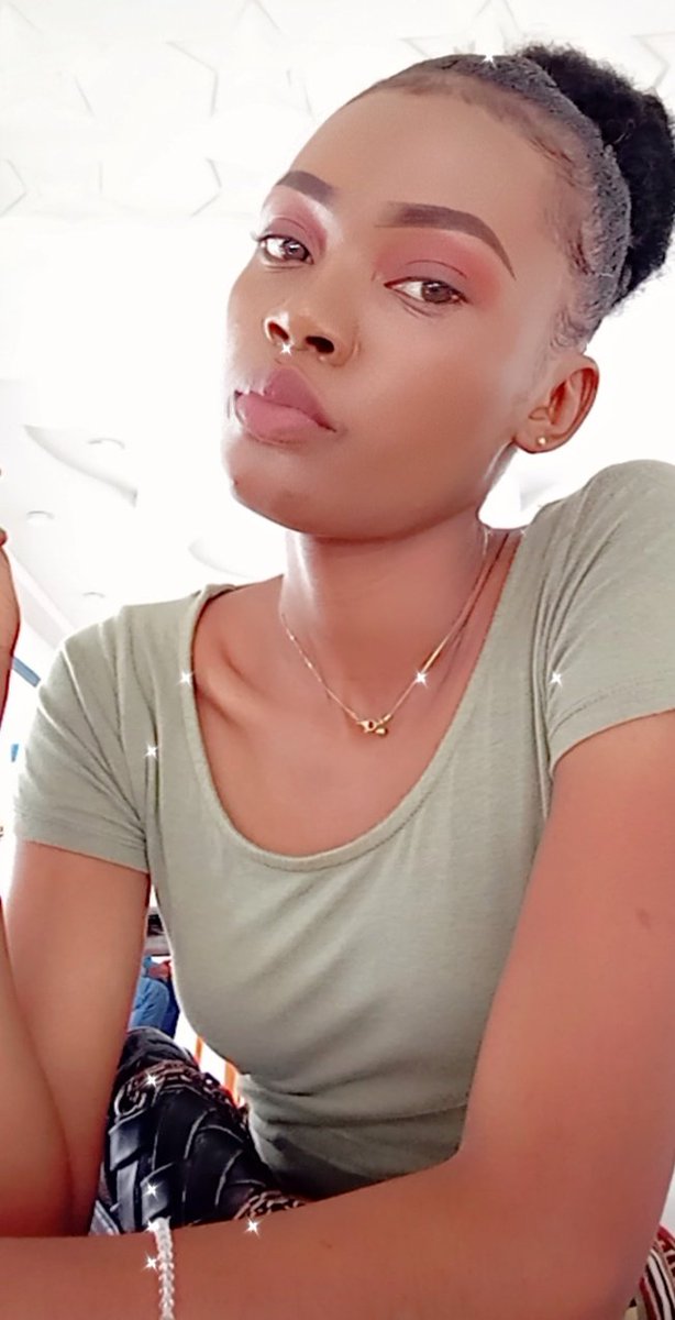 InzauE's tweet photo. Pourquoi vous liker pas mes photos 🥺🥺je veux pleurer https://t.co/2uS1UxdYCm