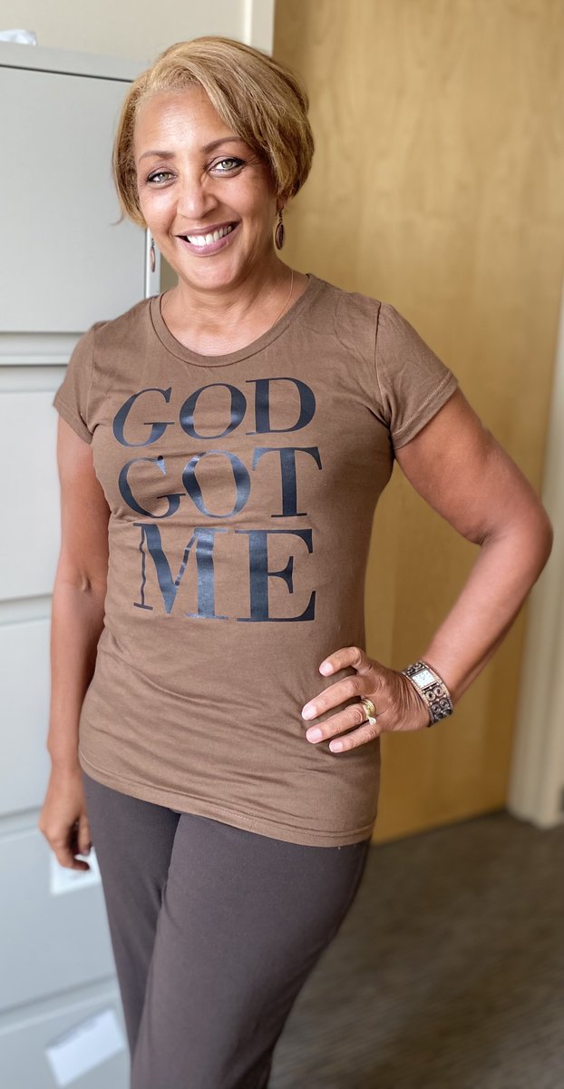 VanitySaks's tweet photo. Imagine not having to worry about anything because you know that The Most High got you! ποΏ½οΏ½οΏ½οΏ½ππ½ #blackownedbusiness #believers #royalty #pray #spirituality #Lovingthemosthigh #onlineshopping #sweatshirt #bibs #ourculture #onesis #melanininallshades #tshirts #lapelpins https://t.co/DjGqKIIw5a