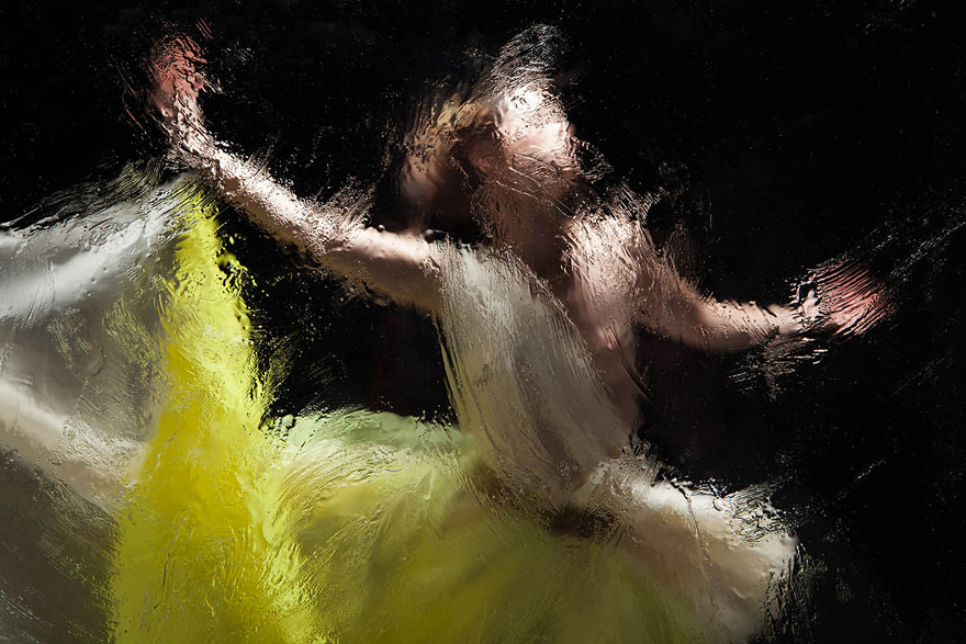 CymeLabs's tweet photo. Today we want to share about the collaboration between the photographer Richard Forestier and  the art director Aurélien Bigot: a photo project titled “The Impressionist Experience” 😇 😍

Have more impressive experience > https://t.co/qkv0q1ABFm 
@MyArtMakers
#art #photography https://t.co/pELPCaTFn8