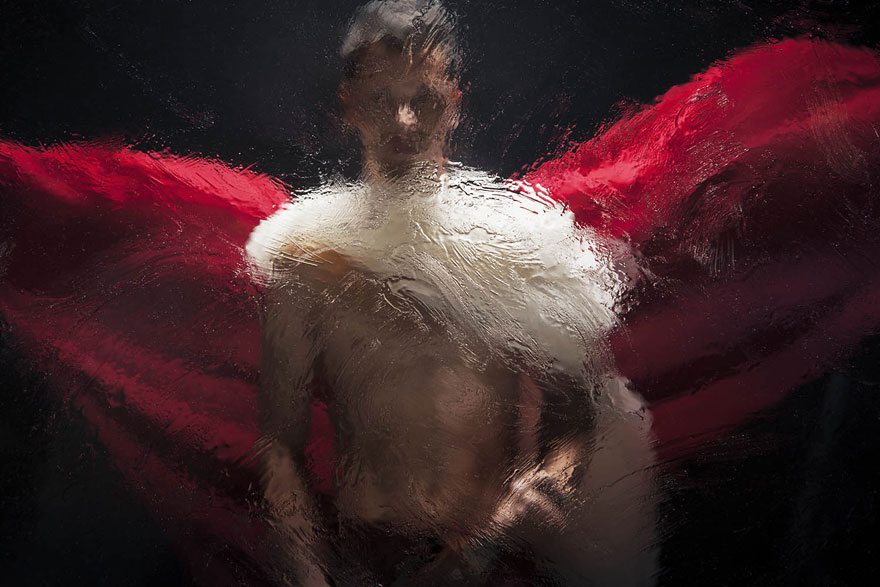 CymeLabs's tweet photo. Today we want to share about the collaboration between the photographer Richard Forestier and  the art director Aurélien Bigot: a photo project titled “The Impressionist Experience” 😇 😍

Have more impressive experience > https://t.co/qkv0q1ABFm 
@MyArtMakers
#art #photography https://t.co/pELPCaTFn8