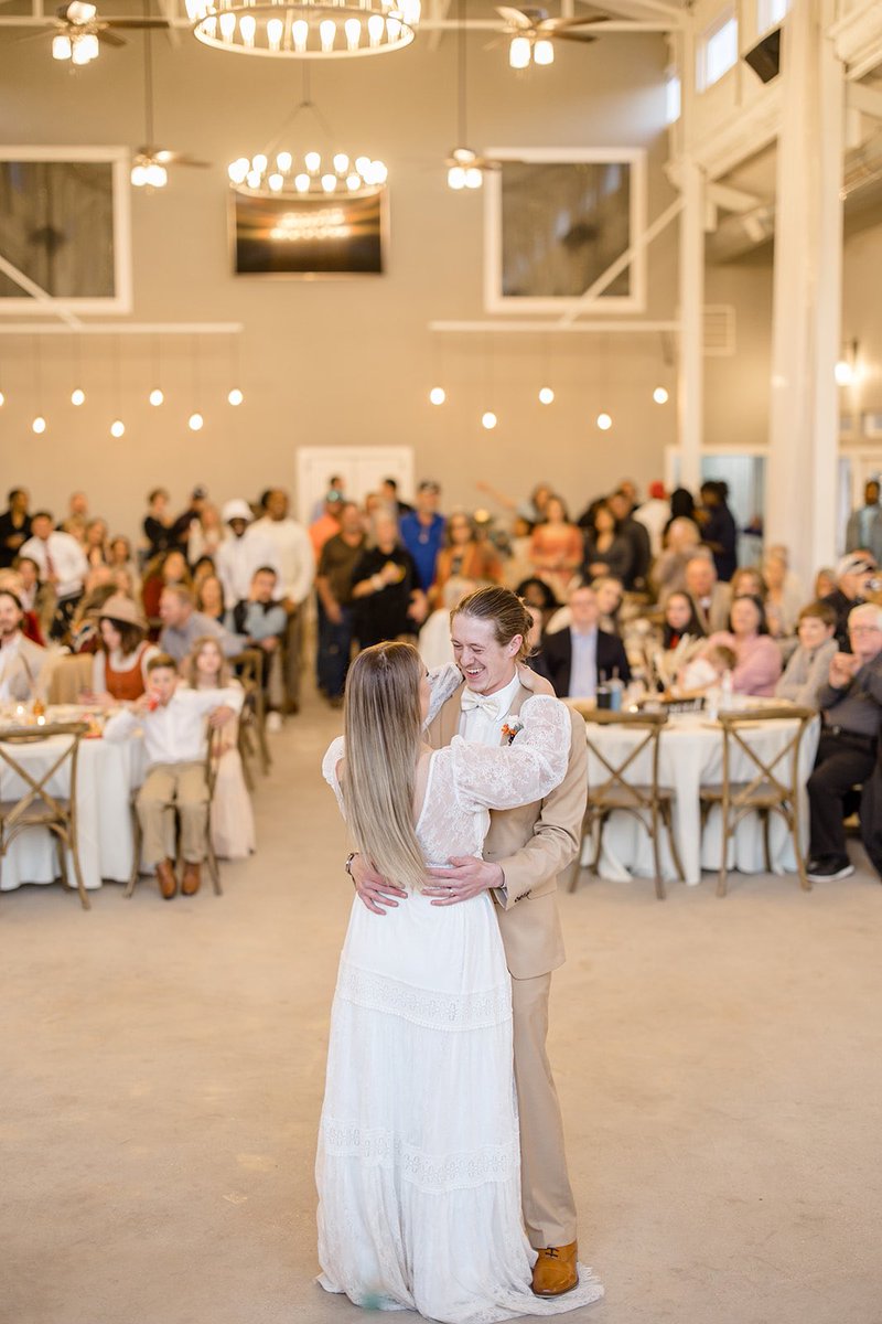 justin_Cbailey's tweet photo. 11.19.21 I married my best friend❤️
@haleeeezorn https://t.co/iiKeYbxpG6