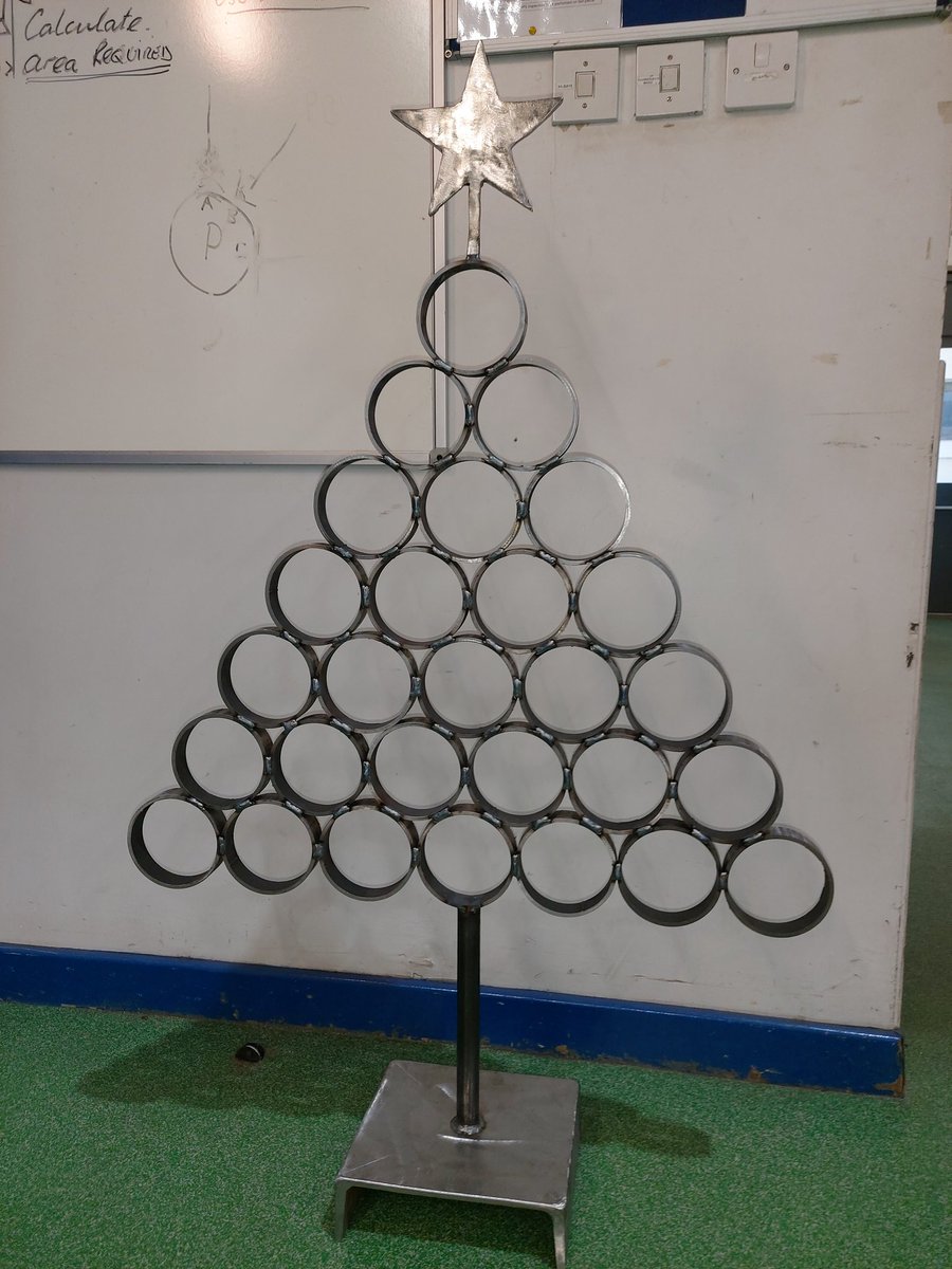 WForman2's tweet photo. Our PEO Level 2 and Skills For Work students welding and fabricating Xmas metal art for our #sparkle charity raffle #nescol https://t.co/fL579Ho2iY