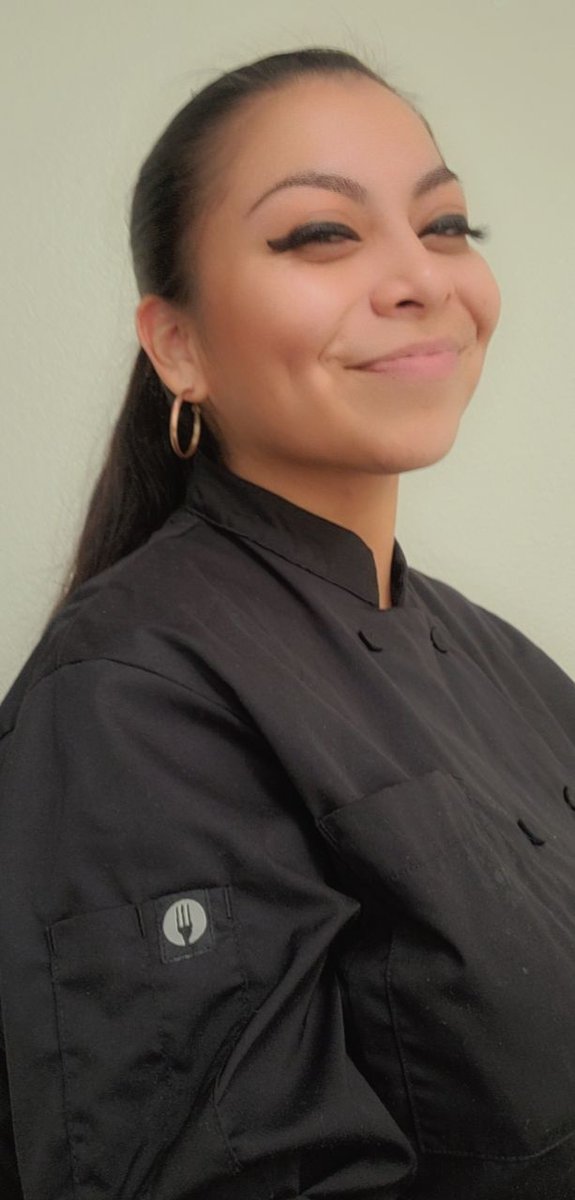 It feels good to have time to work on my own projects when I'm not working my day job 🥰 I love my profession! 😁