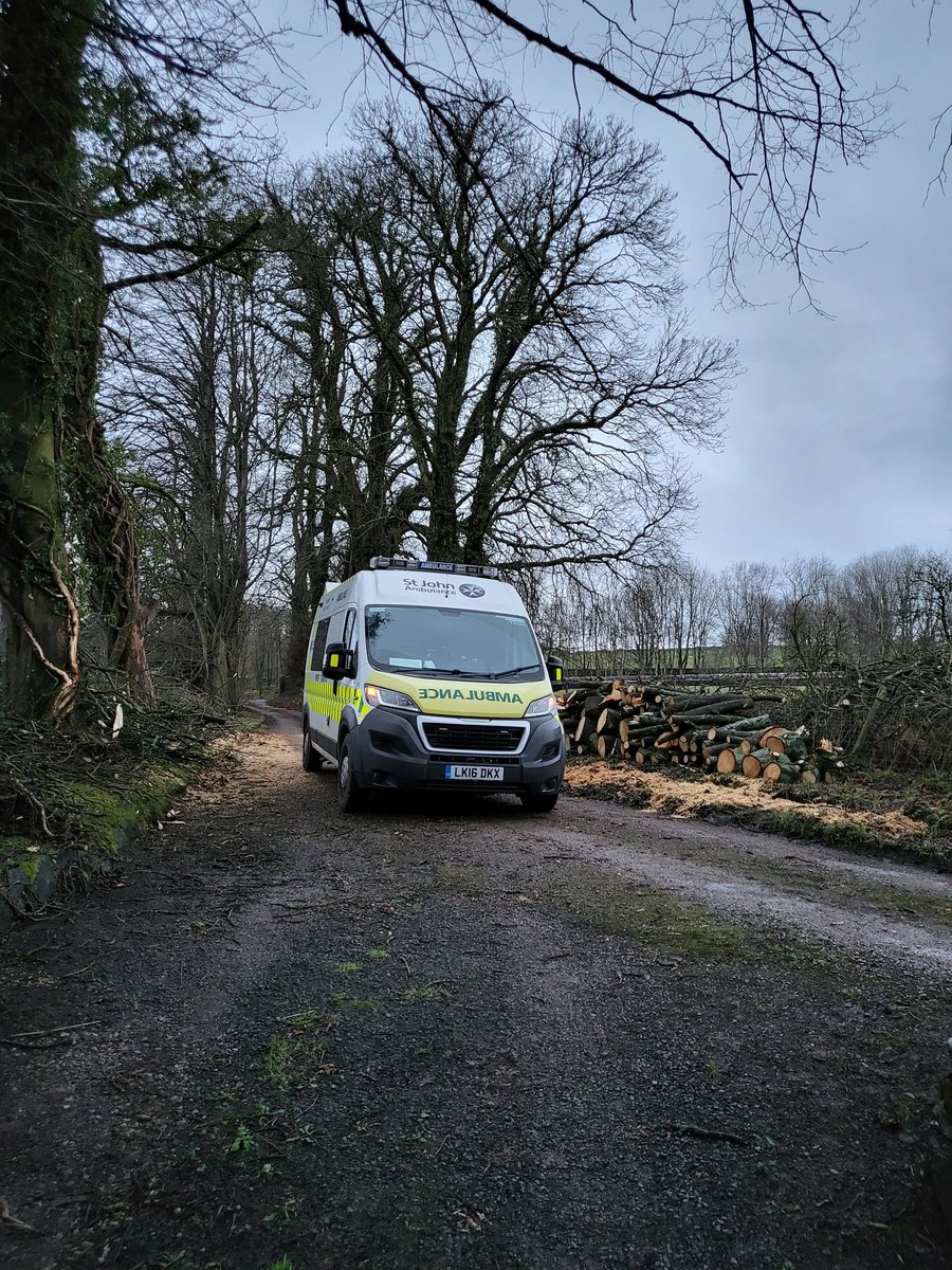 Thomas_Wardale_'s tweet photo. Pleased to have had the opportunity to support the recovery efforts in Cumbria, after #StormArwen for @stjohnambulance
Some people still having to cope without power! #mysjaday https://t.co/oFOb8UsBI4