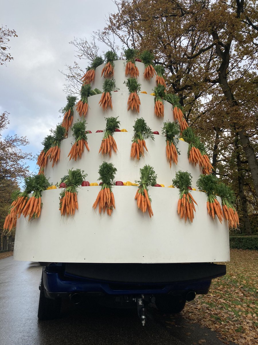 Snel nog even een taart in elkaar ‘gebakken’ voor #sinterklaas