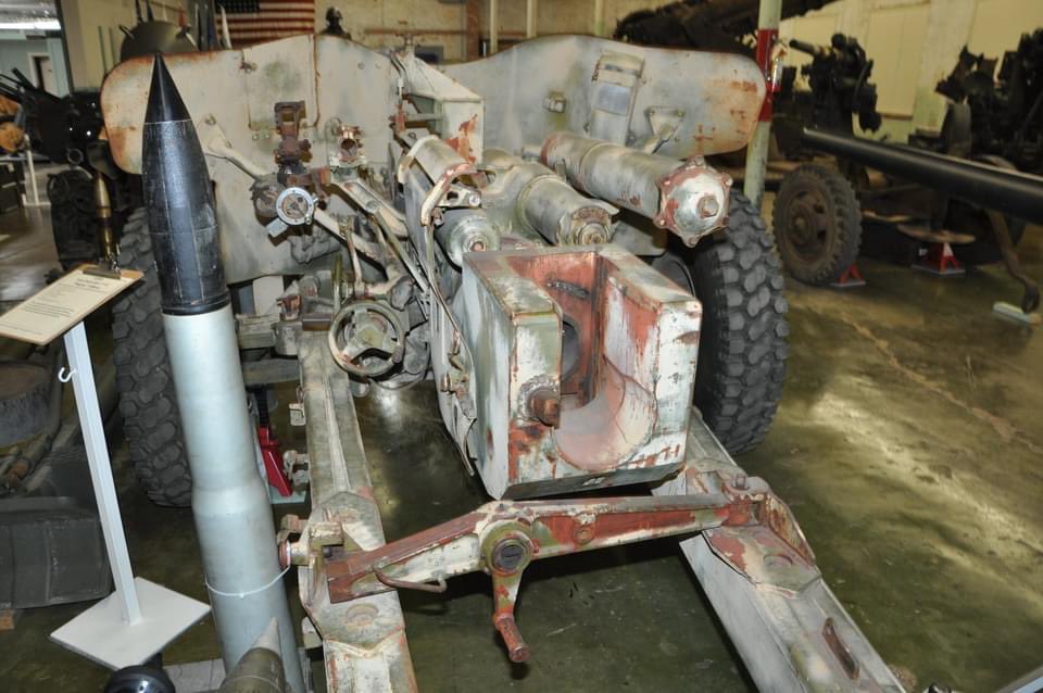 toadmanstanks's tweet photo. 100mm Anti-tank Gun MT-12 Rapira (2A29) pics added to my FB: https://t.co/cz3fEYsuCN. #antitankgun #gun #artillery https://t.co/YNRcnCMJCW