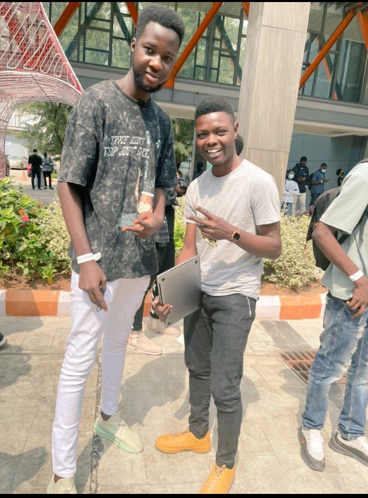 GiftOjeabulu_'s tweet image. #DevFestLagos2021 

It&apos;s nice meeting my data people.