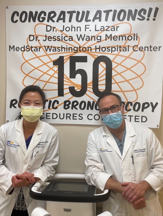 YewandeAlimiMD's tweet photo. So proud of ⁦@MedStarWHC⁩ ⁦@jflazar⁩ &amp; #DrWangMemoli on reaching this fantastic milestone in his fight against #lungcancer — 150!!! ⁦@AurisHealth⁩ #LungCancerAwareness #Robotics https://t.co/TTeIhsVt2j