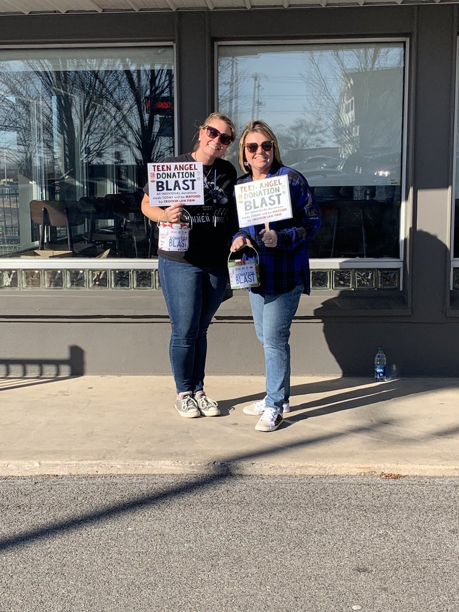 If you’re on Scottsville Rd today, stop by Starbucks and make a quick donation to the Teen Angel Donation Blast! All donations today are matched by Crocker Law Firm and it’s for an excellent cause! <a href="/SWHS_FRYSC/">SWHS_FRYSC</a> <a href="/SpartanYSC/">SpartanYSC</a>