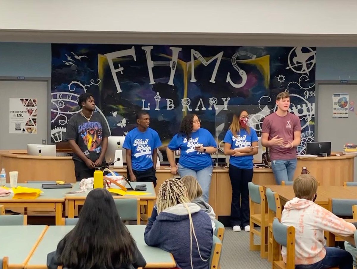AvidRidge's tweet photo. AVID Leaders went to Fossil Hill today to talk to the 8th graders about AVID at Ridge. These scholars are simply amazing….and great role models!!! https://t.co/wyCodceCFe