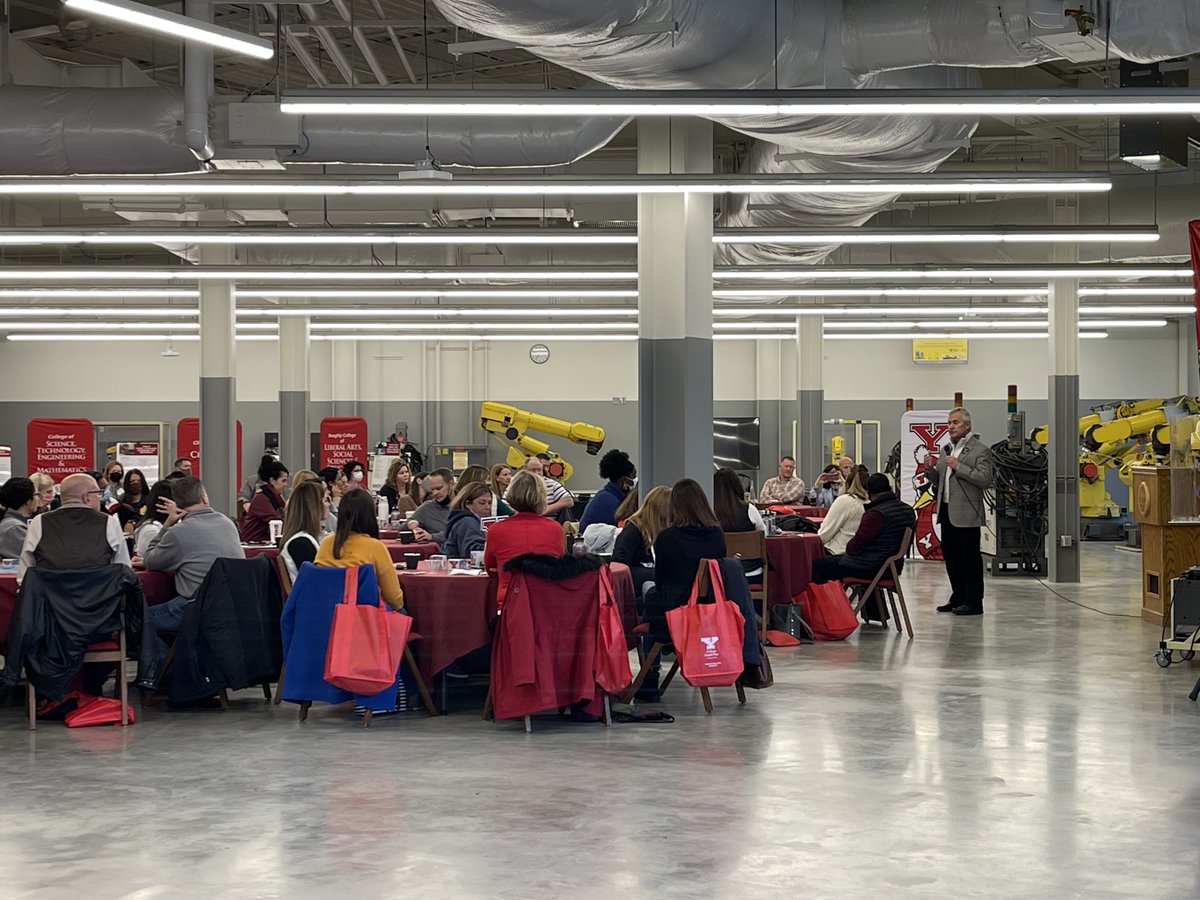 YSU_Workforce's tweet photo. Today at the ETC at Kohli Hall, President Jim Tressel welcomed 90 local school counselors to learn more about the ETC, DWEI, and YSU STEM College as they rotated between 3 individual learning sessions throughout the day.
Thank you to all who joined us today! #ysuworkforce #etc https://t.co/X4RmdcvINu