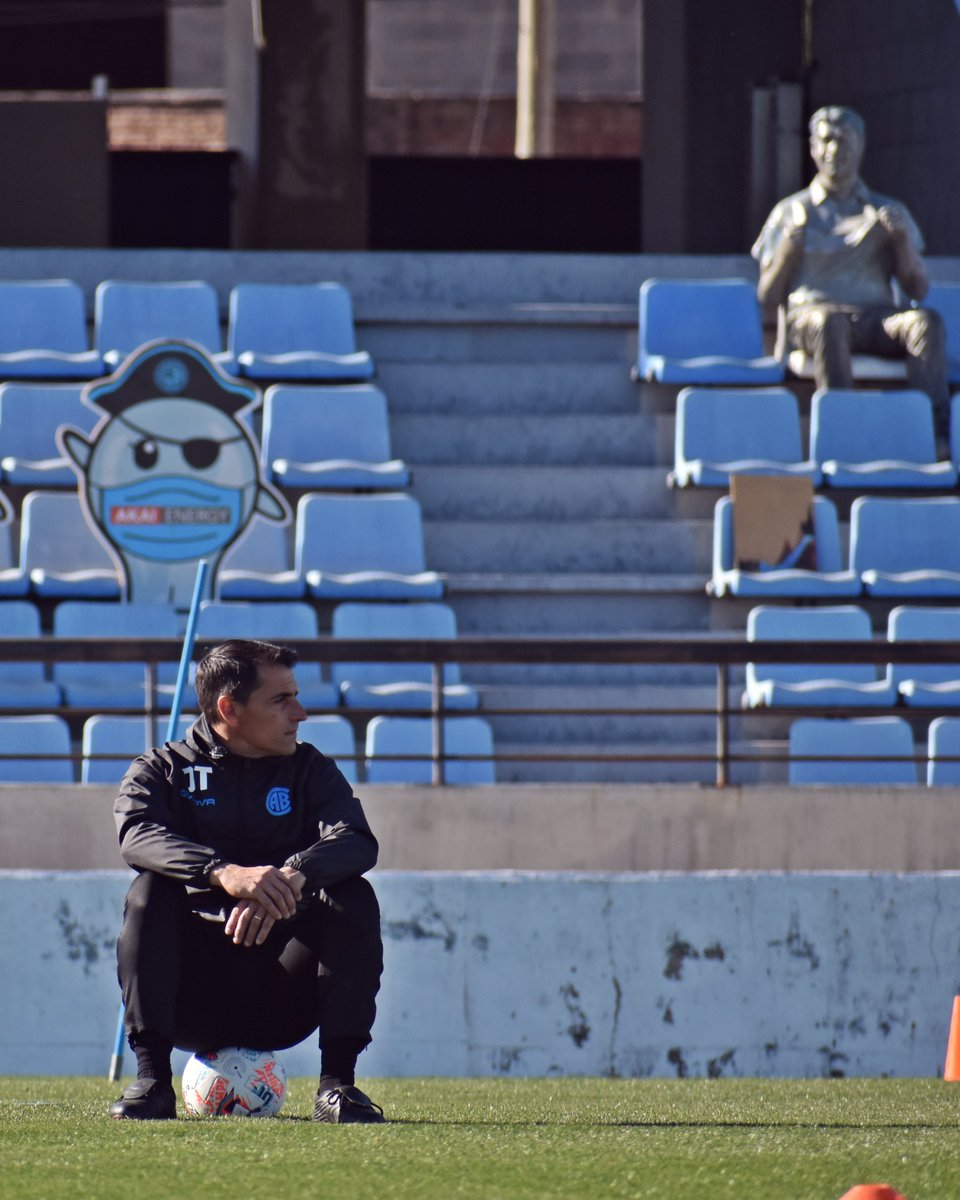 Último entrenamiento de la temporada... A descansar, hacer balances y pensar en lo que se viene, trabajando todos más unidos y fuertes que nunca 💪🏴‍☠️⚽️