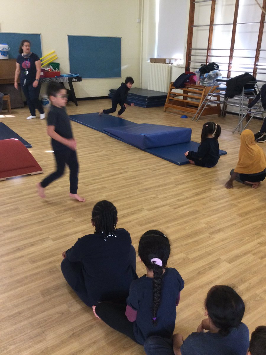 WyvilPrimary's tweet photo. Year 2 with their PE teachers practising and building up new skills in gymnastics! Keep up the great work 🤸‍♀️ 🤸 #PEAtWyvil #WorkTogether #WyvilCoreValues https://t.co/tbESXhrc5L