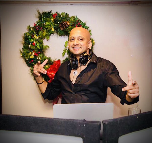 RommiDj's tweet photo. My dj life 🔥🔥🥃❤️ https://t.co/84Xof1pcxm