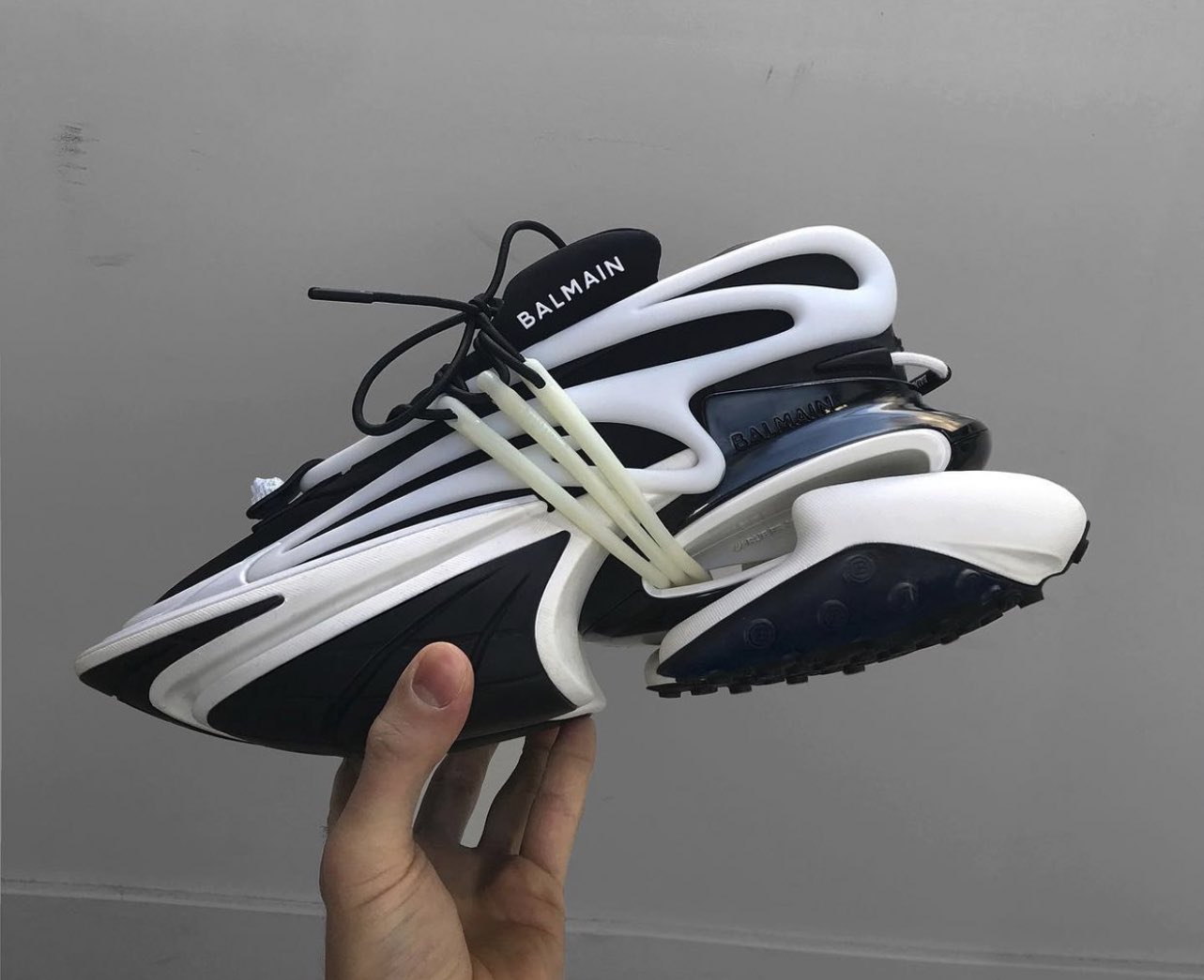 Kicks X: "Balmain Sneakers 🛥 https://t.co/dkEy5Fq798" X