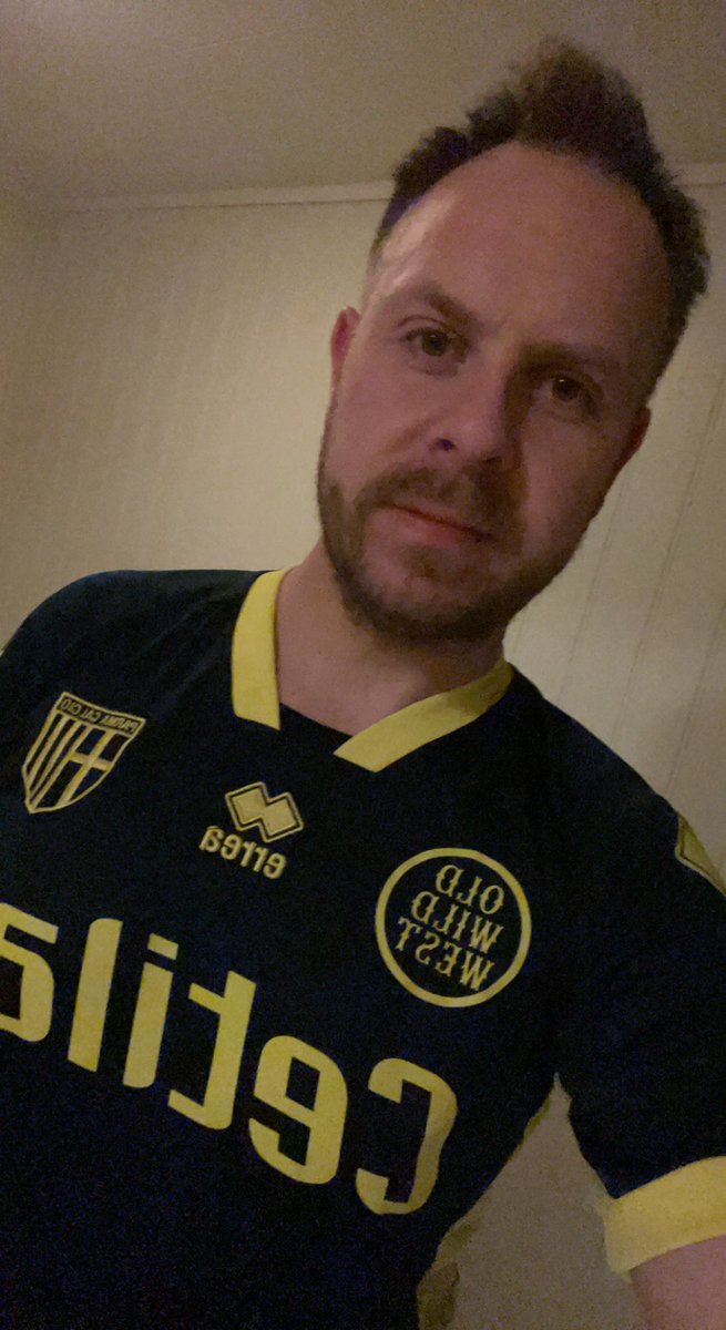 eirikrei's tweet photo. #Fotballtrøyefredag 

Støtt kampen mot barnekreft med 50,- eller valgfritt beløp. Vipps: 705404 https://t.co/o5dYWOxXeM