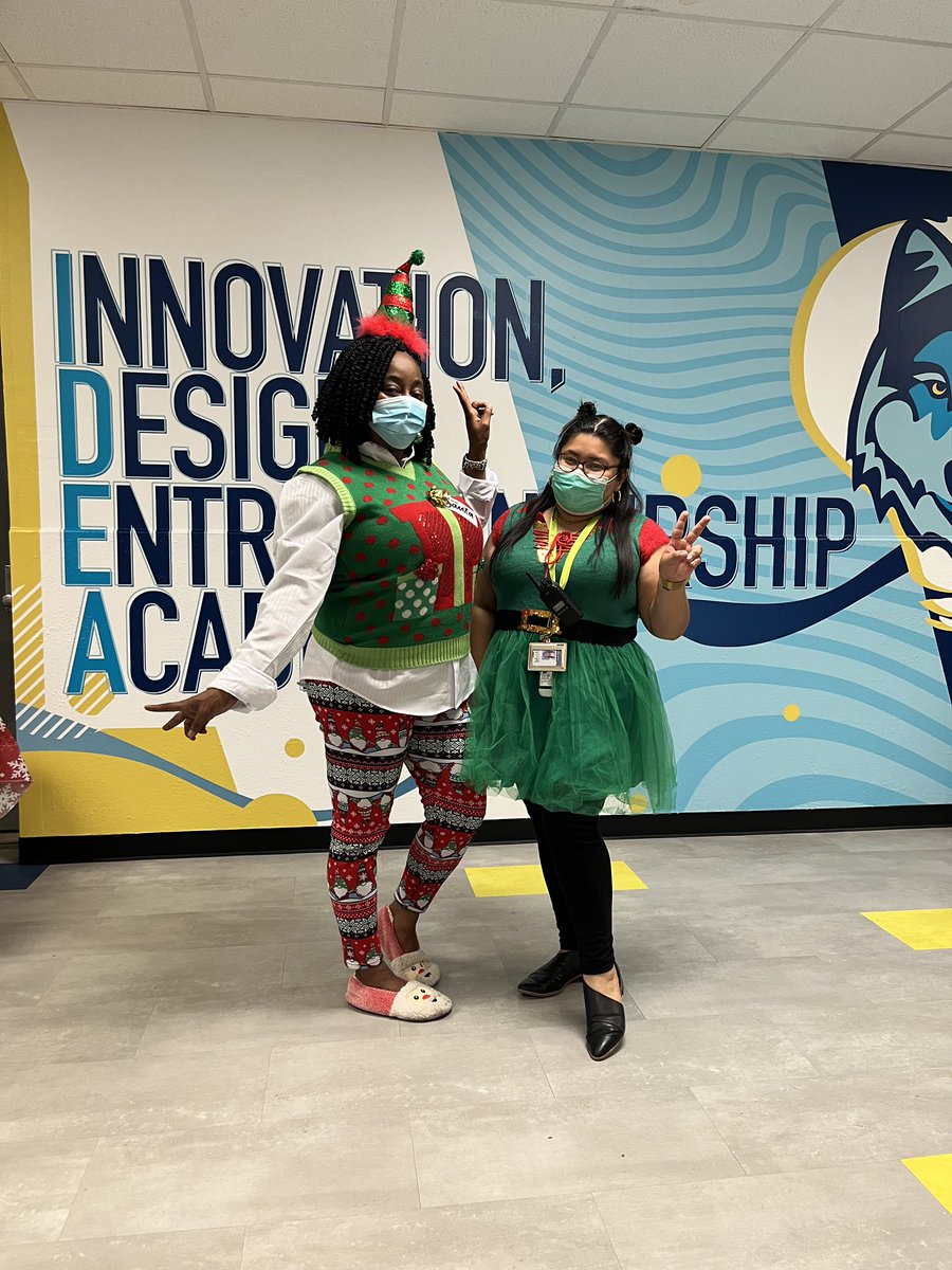 tanyania's tweet photo. When her energy match your energy………Someone else that loves to be extra, extra. @Ms_Pesina 😊 Santa’s Elves were in the building. 10 more days until Christmas 🎄 break. @IDEA_at_Fannin #SchoolCulture #CountdowntoChristmasBreak https://t.co/GNIUZWFdah