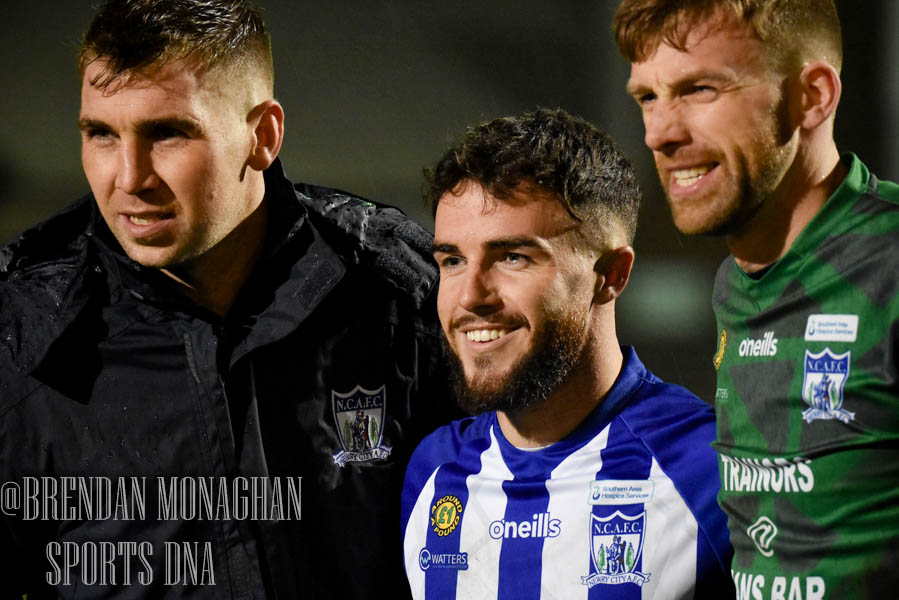 Riser lads <a href="/deckycarville10/">Deckycarville</a> <a href="/DonnellyPhilip/">Philip Donnelly</a> <a href="/steveymag/">Steven Maguire</a> <a href="/NewryCityAFC/">Newry City AFC</a> come on the Town