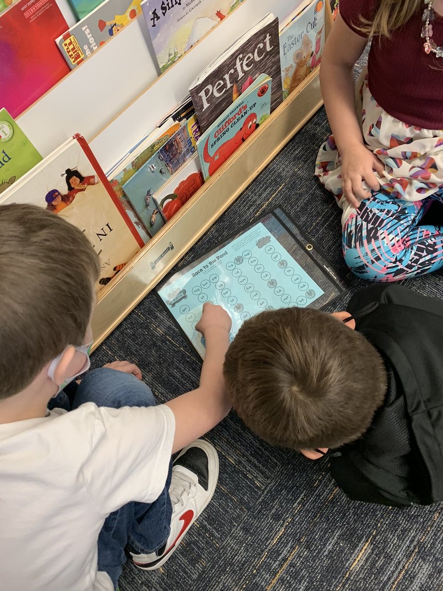 MrsSNewman1's tweet photo. Today was all about reading CVC words. We played games matched and built our own words. https://t.co/bREgrdejTo