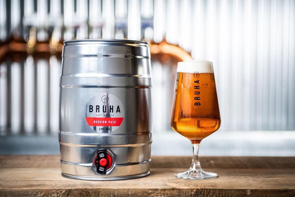 5L Mini kegs now available on NMB from Bruha Brewing - 30L KeyKegs also available.

nationalmobilebars.co.uk/collections/br…

#beer #brewing #brewery #craftbeer #Christmas #keg #drink #party