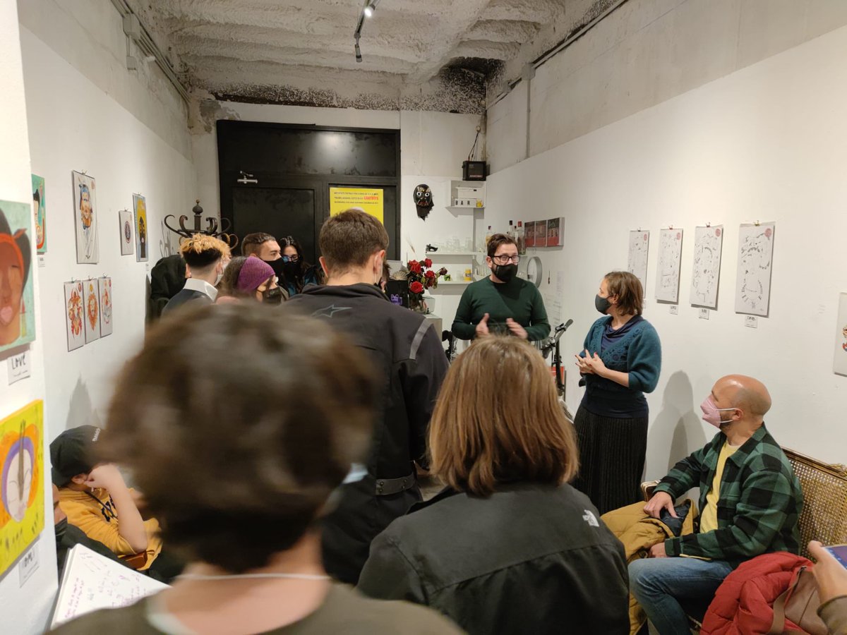 espailaclau's tweet photo. Una tarda de teatre alliberadora a ⁦@SalaFenix⁩ amb l'obra LOW LEVEL PANIC de Clare McIntyre, representada per les maravelloses ⁦@LesLlunatiques⁩

💜Debat posterior immensament emocionant amb totes les joves assistents!!💜

RECOMANADÍSSIMES https://t.co/ar2eOEfweh