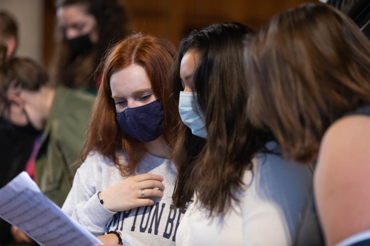 NMHschool's tweet photo. Students have been rehearsing all week for #NMHVespers. Watch the livestream at 7 pm, Sunday, Dec. 5: https://t.co/gPZ5gTuki1. Or watch on NMH’s Facebook page: https://t.co/aWlTZjQgae. #NMHalumni #NMHfamilies @nmhalumni https://t.co/qNiEwFT3Xz