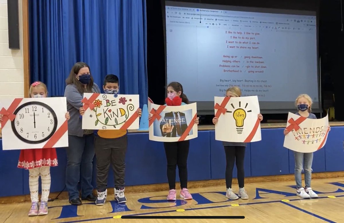 What a great week celebrating #Generosity and our Ss of the month. We should all remember to be generous with our time, kindness, patience, ideas, and friendships this holiday season. #EnhancingTheStudentExperience #WeAreTisdale @TisdaleSchool