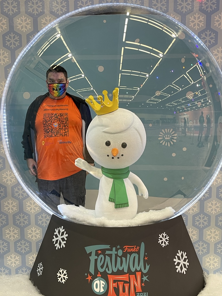 0mie's tweet photo. My very own @OriginalFunko exclusive #FestivalOfFUN #EmeraldCityComicCon #ECCC2021 #MoreFunIn21 https://t.co/ADEiYVpPpL