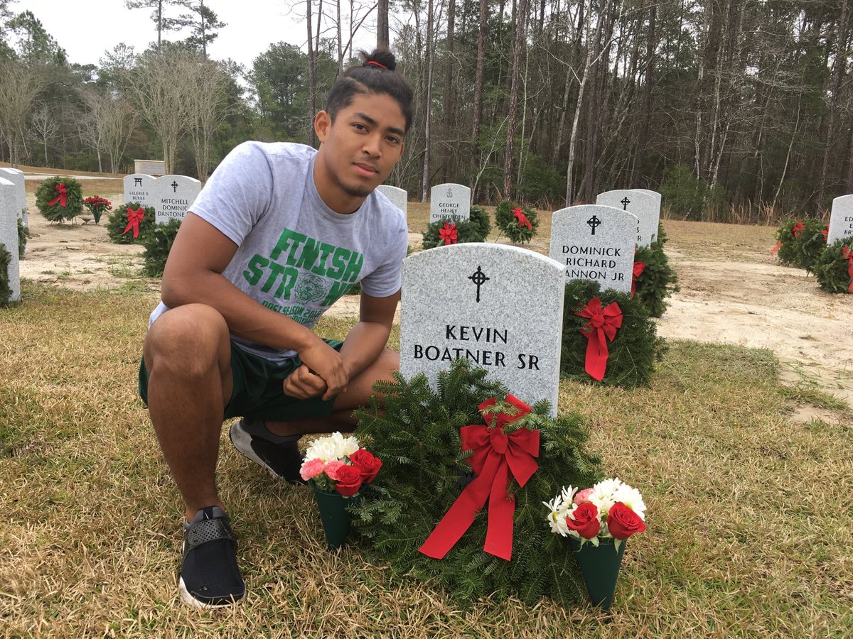 MiyukiThompson's tweet photo. 💝Happy Birthday my boy, Kevin💝
I always love you and I proud of you so much. As a mother, I am very happy and proud to see you grow from a boy to a very nice man who are studying at college and doing football very hard. I know daddy is very proud of you also from heaven https://t.co/D76Bx9thyO
