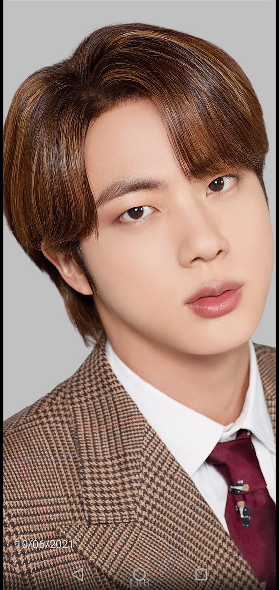 RimNamJeon1's tweet photo. @BTS_twt #HappyBirthdayJin THIS FOR YOU 😘 MAHAL KO KAYO STAY HEALTHY CAUSE YOUR OLD NA😹   BORAHAE🤧 https://t.co/VRi0mhWzpp