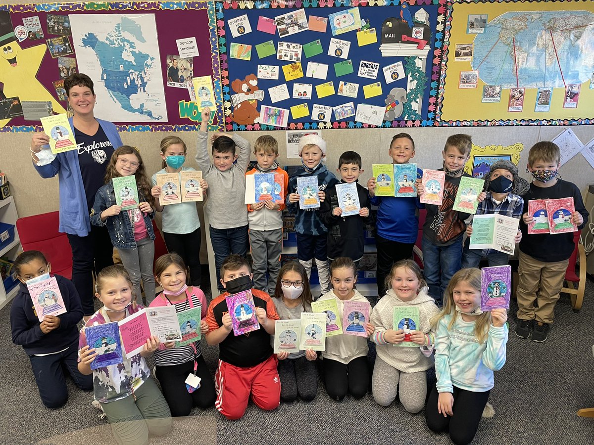 Holiday Card Exchange cards are ready to mail. Can’t wait to display cards from across the USA in our hallway. Thanks <a href="/jenwagner/">Jen Wagner</a> and <a href="/smalchow/">Sara Malchow 👩🏻‍💻🐾 / 🚘 #ISTELive24</a> for keeping this project going! #PBJHCE21 <a href="/HTWPSchoolsNJ/">Harrison Township Schools @HTS & PVS</a>