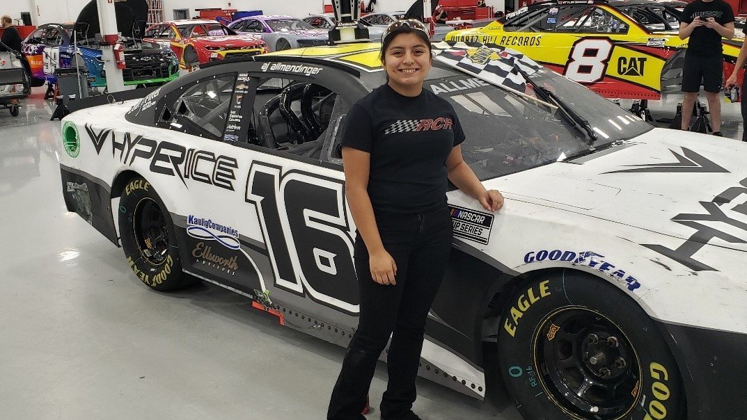 CSFNational's tweet image. Read about CSF Alumna Lizbeth&apos;s amazing journey from Staten Island to NASCAR on our blog: scholarshipfund.org/csf-alumna-liz… #CSFAlumni #CSFSuccessStory #NASCAR #trailblazer #SchoolChoice