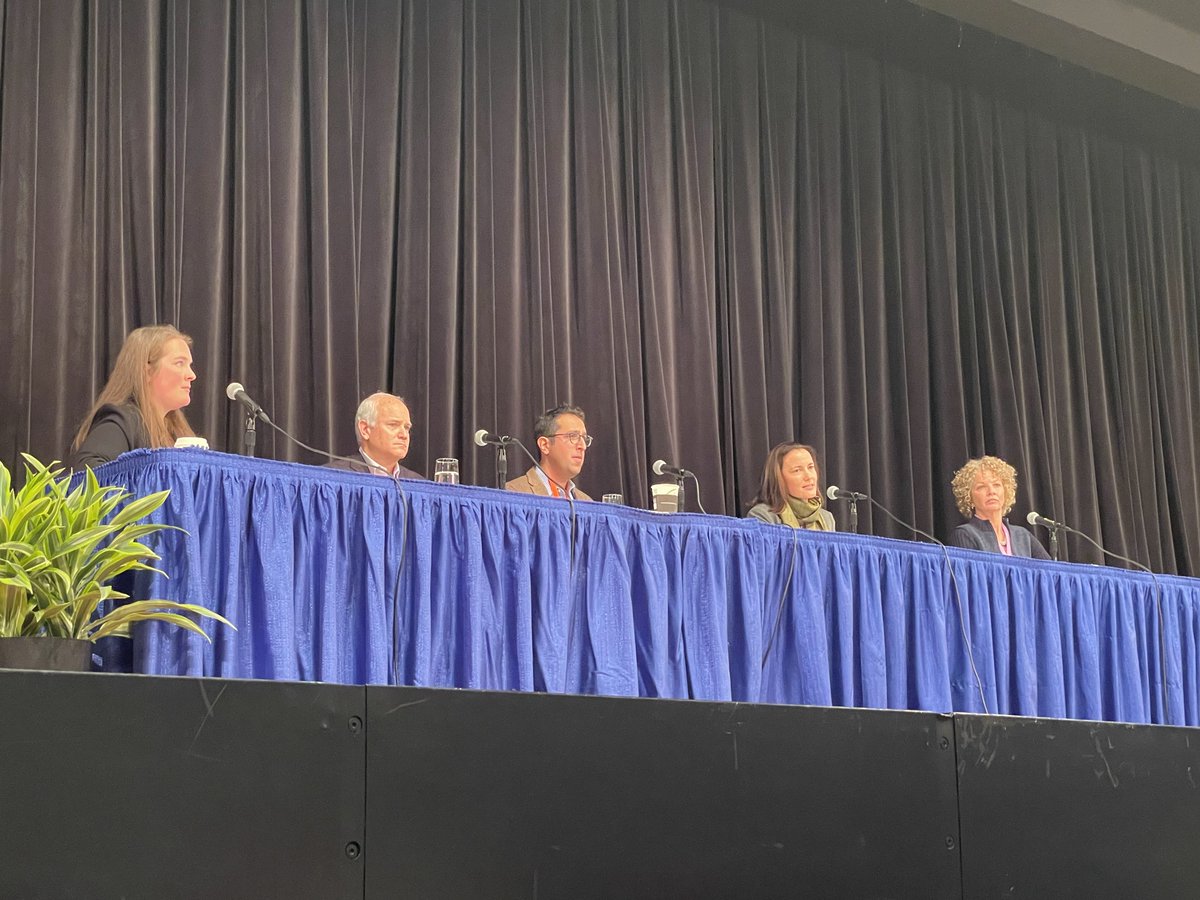 JouleCommunity's tweet photo. Our CEO Jessica spoke about #communitysolar as a social good and the opportunity to prioritize disadvantaged communities. Meanwhile, CCA was a hot button topic in the room.  

What an event! Thank you @NYSEIA &amp; @NYSERDA  for having us! 
#SolarSummit #NYSolar https://t.co/wchzT5BzI5