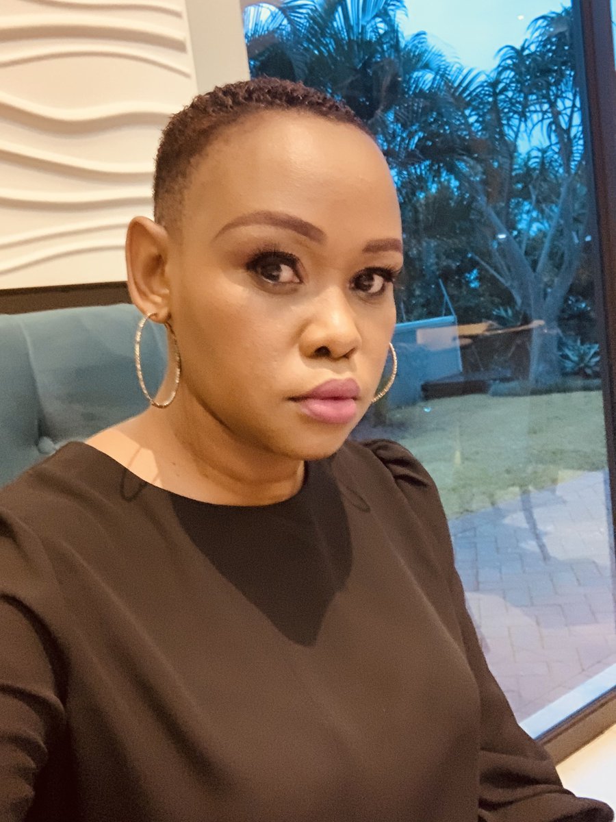 MZBNAN's tweet photo. Meet the 40 year old ❤️❤️ ✌🏽✌🏽#masechaba #MacGee https://t.co/ppUJQOF2Lw