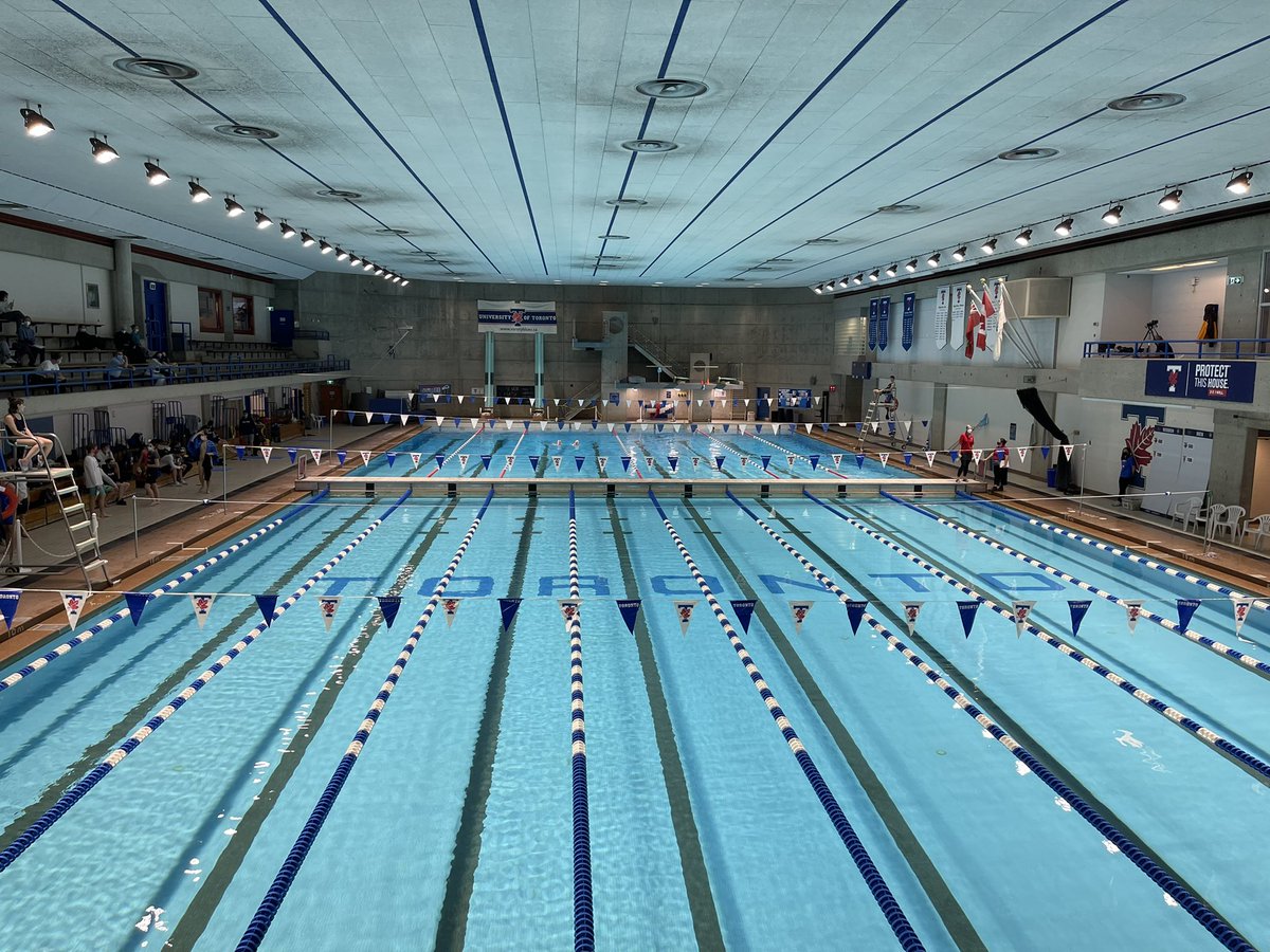 MsJulieChan's tweet photo. @Varsity_Blues Excited to be cheering in-person at the pool. Go Blues! https://t.co/mwnCJeMBj3