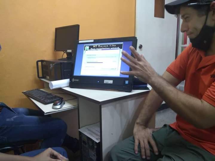 pedrogordon2121's tweet photo. #03Dic. El pasado 25 de Noviembre de 2021 Desde @FundabitAragua se inician pasantias de estudiantes del primer año, segundo trayecto de Informática de la Universidad Politécnica Territorial Aragua: “Federico Brito Figueroa”.  
@_LaAvanzadora @leivi24
#NavidadEsReconciliacion https://t.co/enNaP6upOa