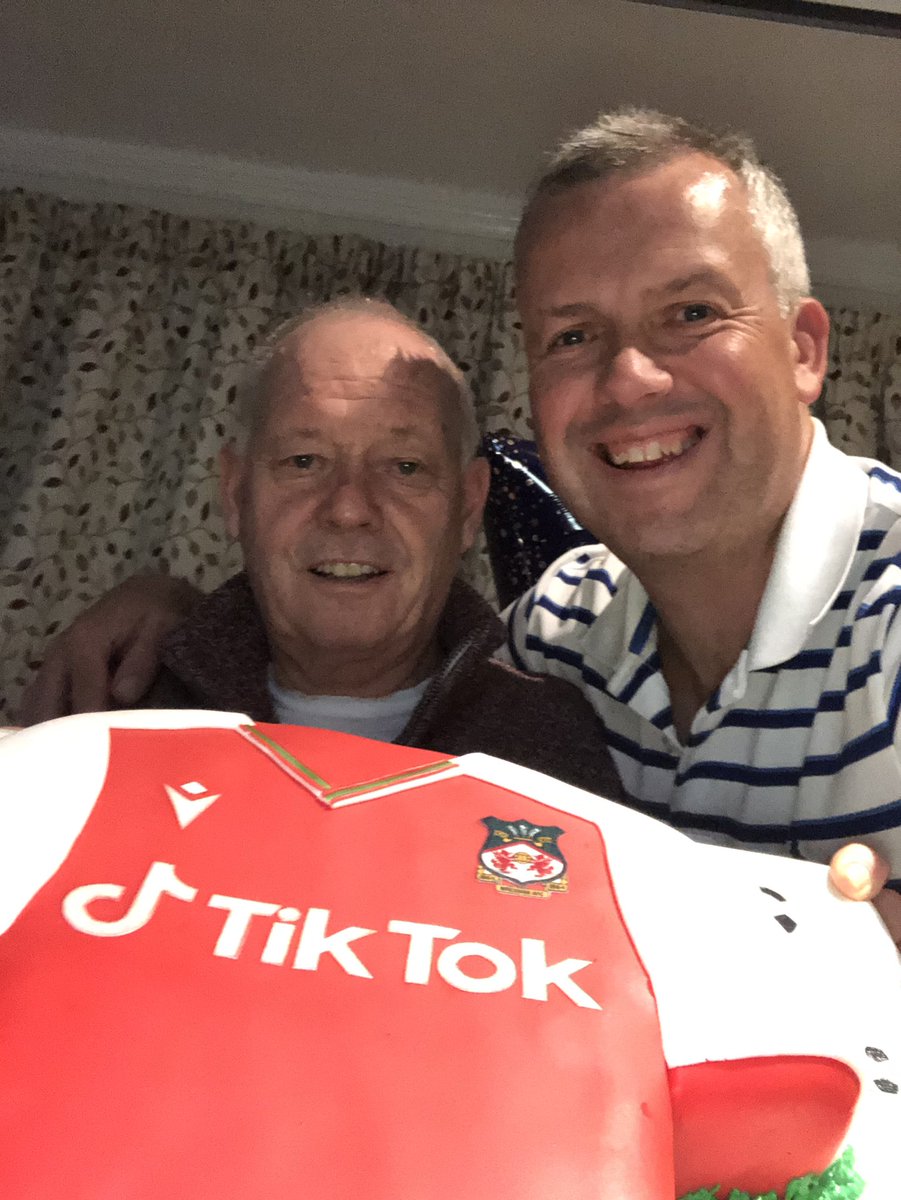 pcolman1's tweet photo. Happy 70th birthday Dad.we’re all very proud of you. With a cake that’s fitting of the occasion x @Wrexham_AFC @VancityReynolds @RMcElhenney https://t.co/Ie8tCJOwEY