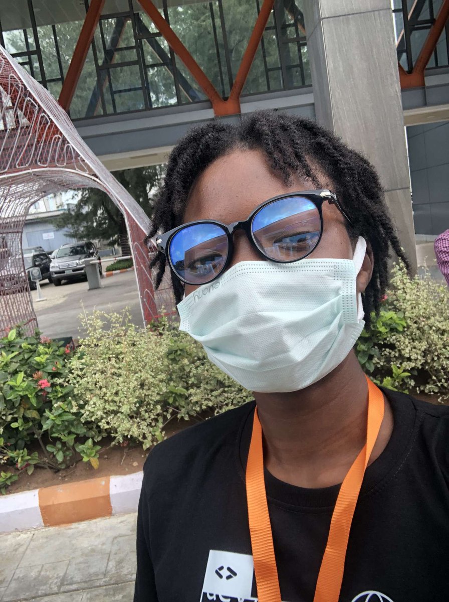 Ifihan_'s tweet image. Definitely my best picture of today!! 
#DevFestLagos2021