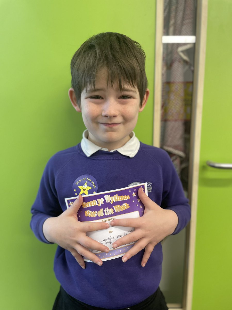 Congratulations to this super star of the week! For a fantastic plan for his diary. Keep up the good work!🤩🥳