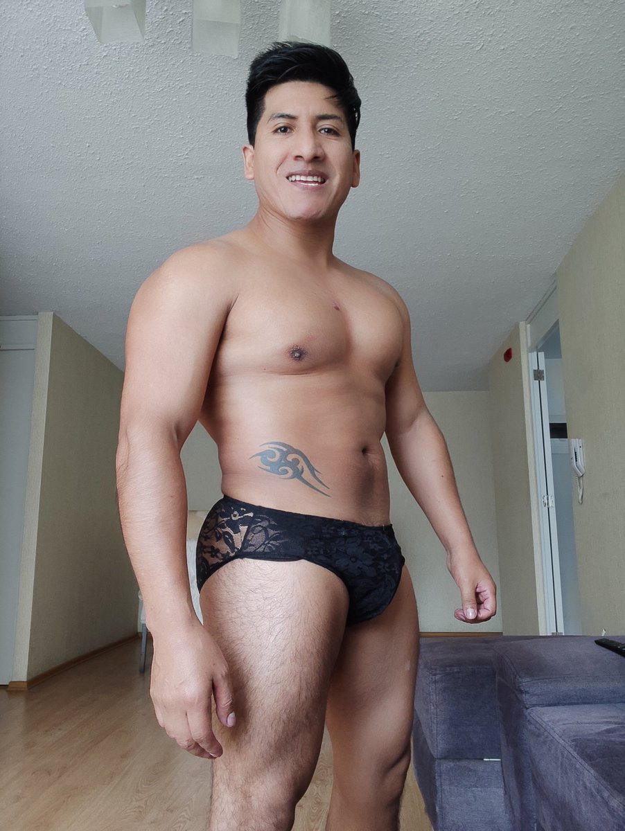 PovezJoe's tweet photo. Así es el modelo x delante solo se nota más transparente x la parte de atrás. https://t.co/NDfA4pAYhC