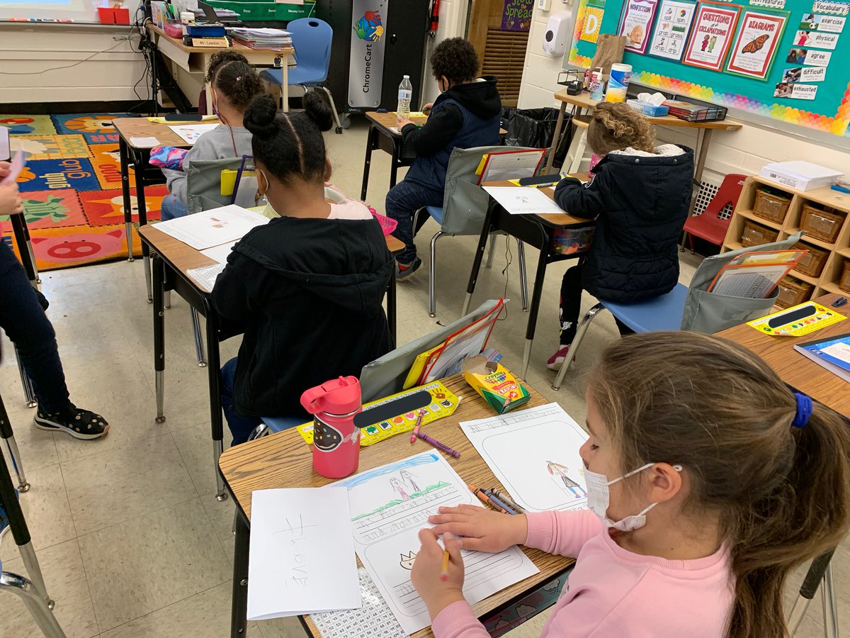 Carl Lawson tweet media