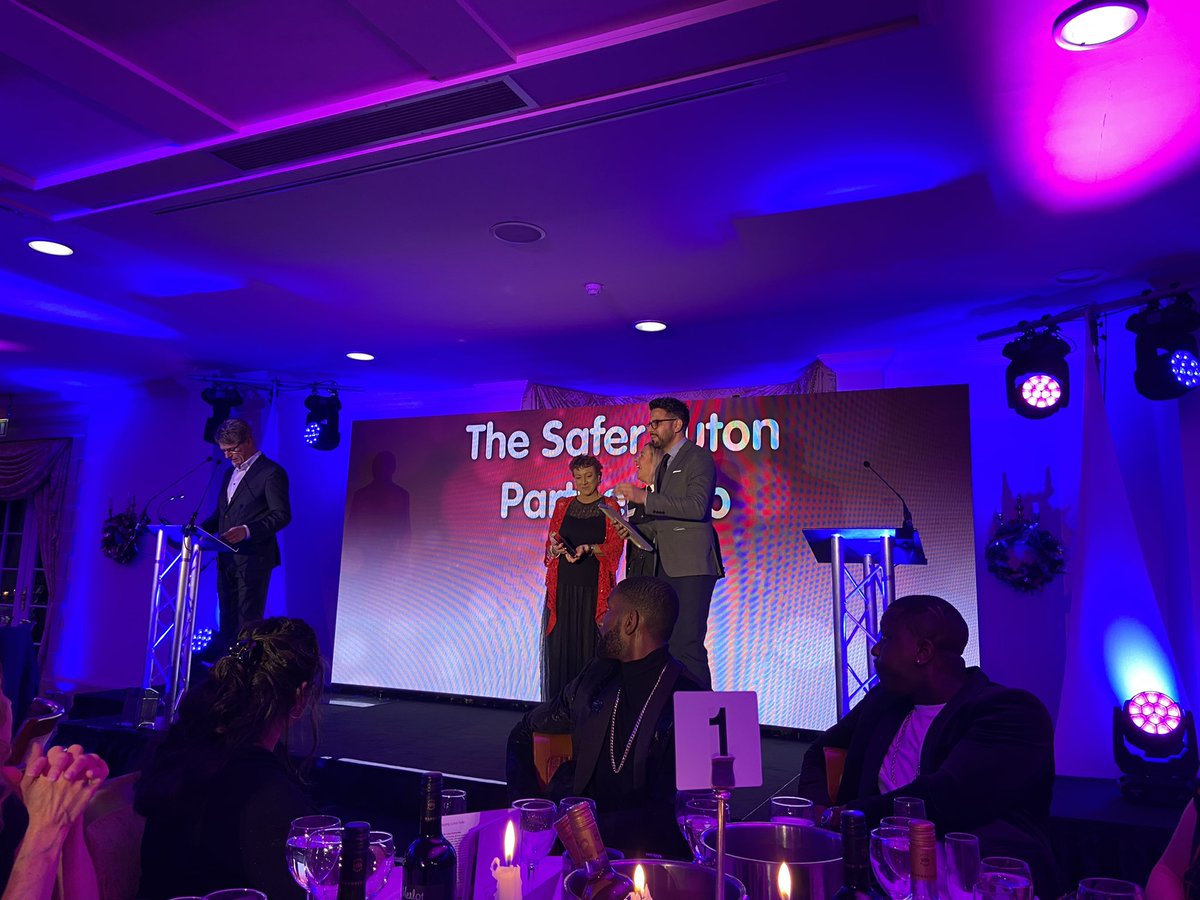 love_luton's tweet photo. The winner of Keeping Luton Safe is The Safer Luton Partnership 💜💜💜

Congratulations 🎉🎉🎉

Thank you to our sponsor @BedsFire https://t.co/aYzP6NPkpa