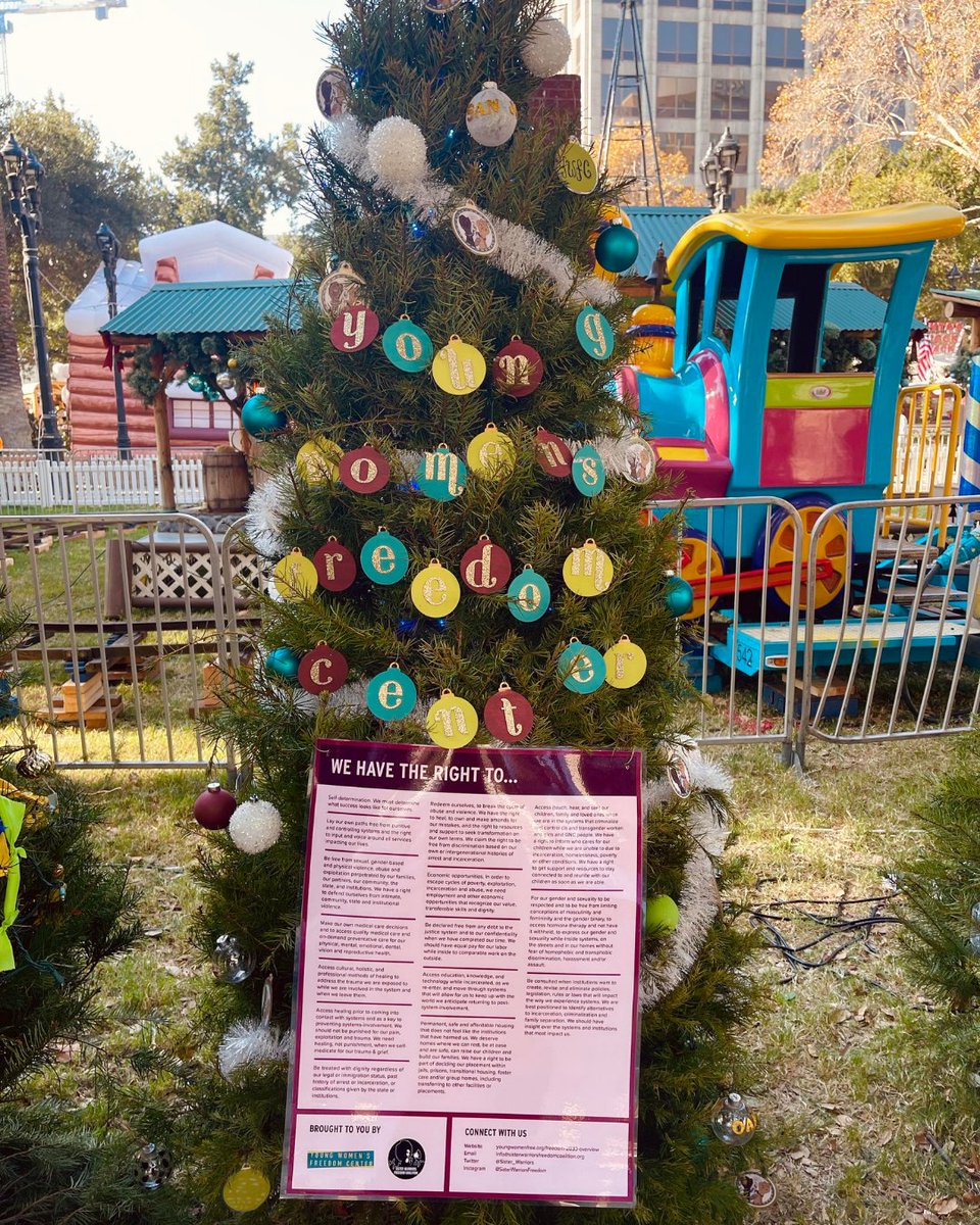 YoungWomenFree's tweet photo. Happy holidays from the YWFC Santa Clara County site! Our youth organizers have created a #FreedomTree with handmade ornaments in San Jose's Christmas in the Park. We dedicate this celebration of freedom to all of our siblings, loved ones, and our communities this holiday season. https://t.co/xc2XxLG8pp